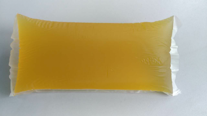 چسب چسب داغ لاستیک جامد مصنوعی برای برچسب زدن کاغذ بسته بندی مواد غذایی 0